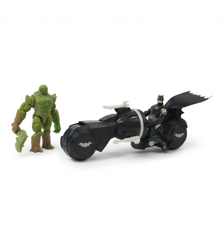 DC Comics , set Batman vs. Swamp Thing Armory Attack Batcycle, action figure di Batman corazzato e Swamp Thing con accessori,