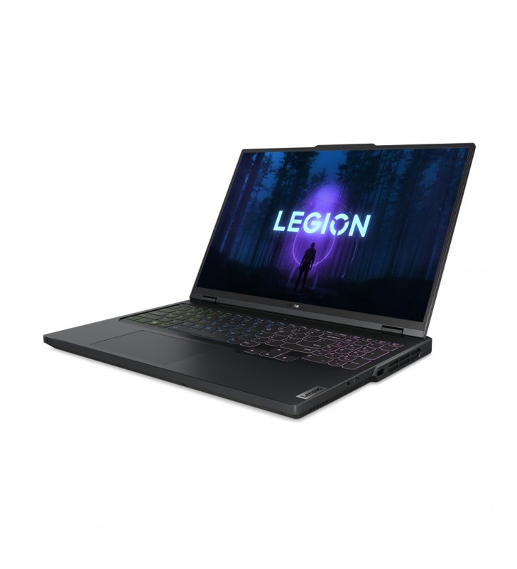 Lenovo Legion 5 Pro i7-13700HX Computer portatile 40,6 cm (16") WQXGA Intel® Core™ i7 32 GB DDR5-SDRAM 1000 GB SSD NVIDIA