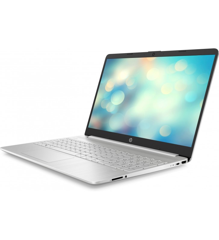 HP Laptop / Ryzen 5 5500U / 8GB DDR4 / 256GB / AMD Graphics / 15.6 FHD / DOS 3.0 / silver